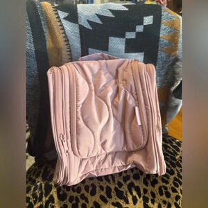 Bagsmart Quilted Pink Travel Bag